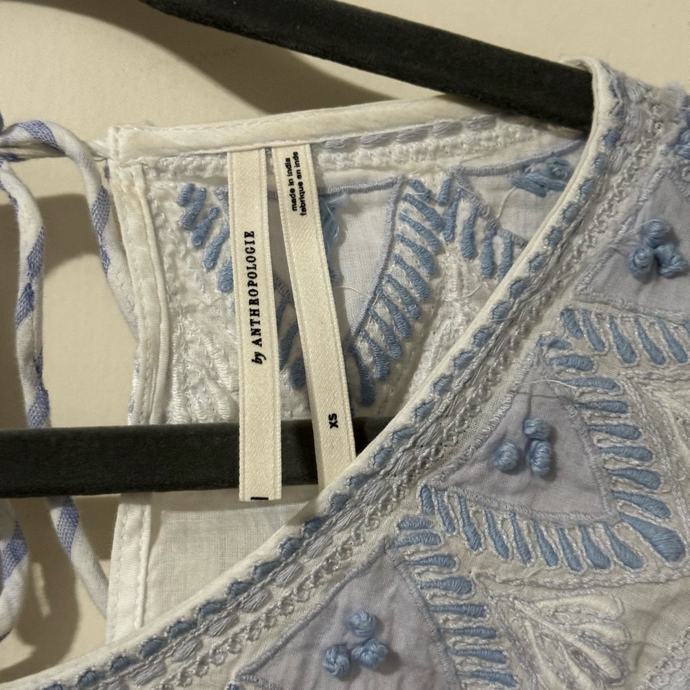 Anthropologie light Blue Striped Flutter Sleeve Embroidered Women’s Top xs - Picture 4 of 6